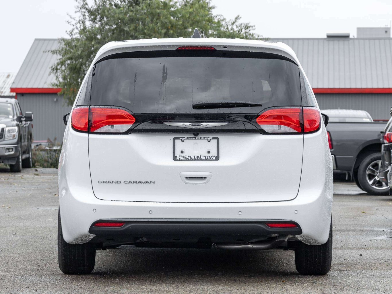 2027 Chrysler Grand Caravan SXT 2WD