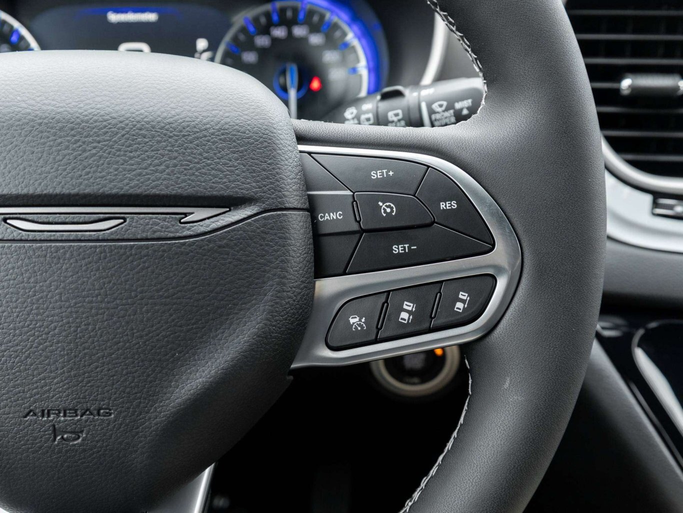 2027 Chrysler Grand Caravan SXT 2WD