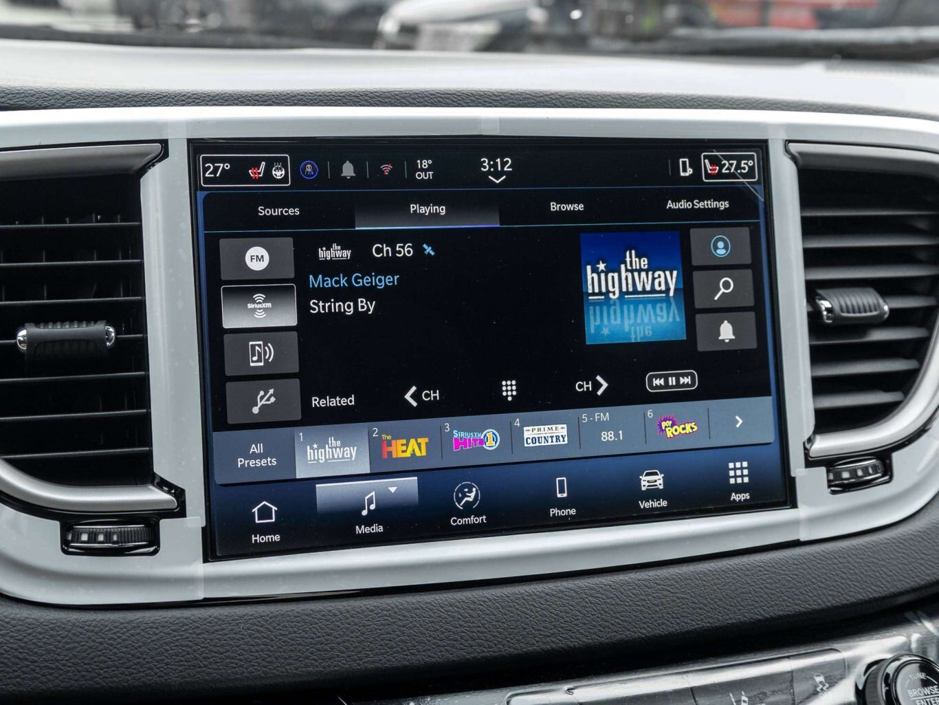 2027 Chrysler Grand Caravan SXT 2WD