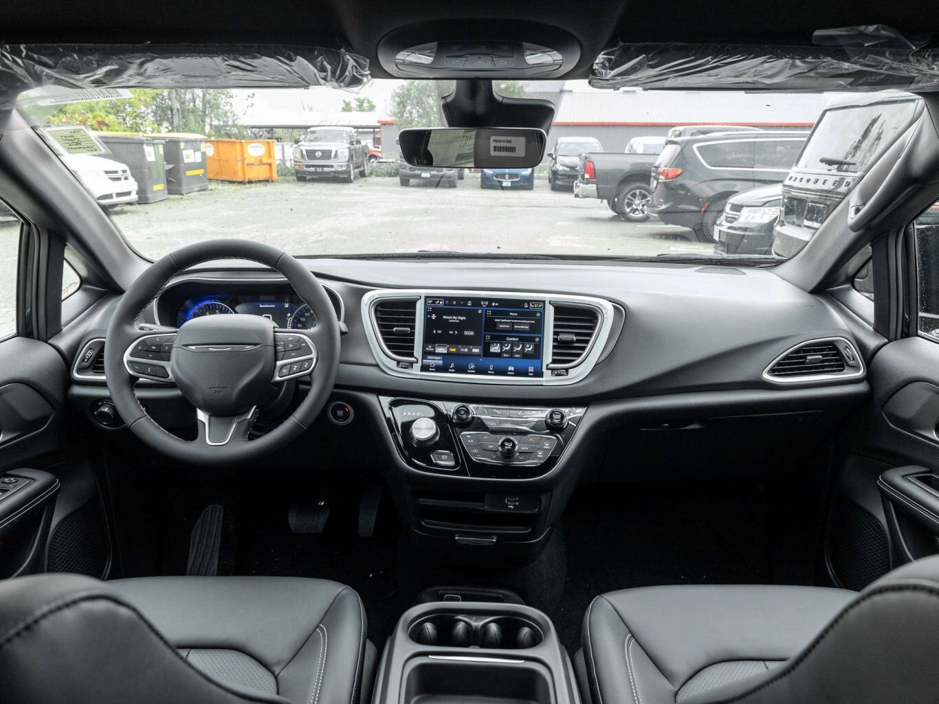 2027 Chrysler Grand Caravan SXT 2WD