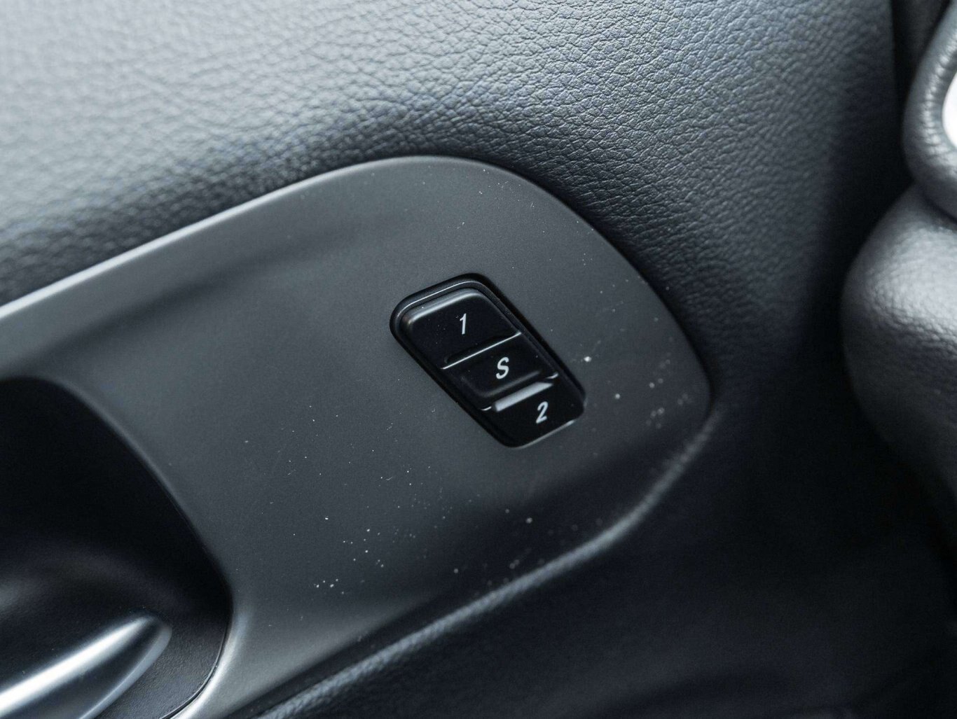 2027 Chrysler Pacifica SELECT ALL NEW DESIGN LOW RATES