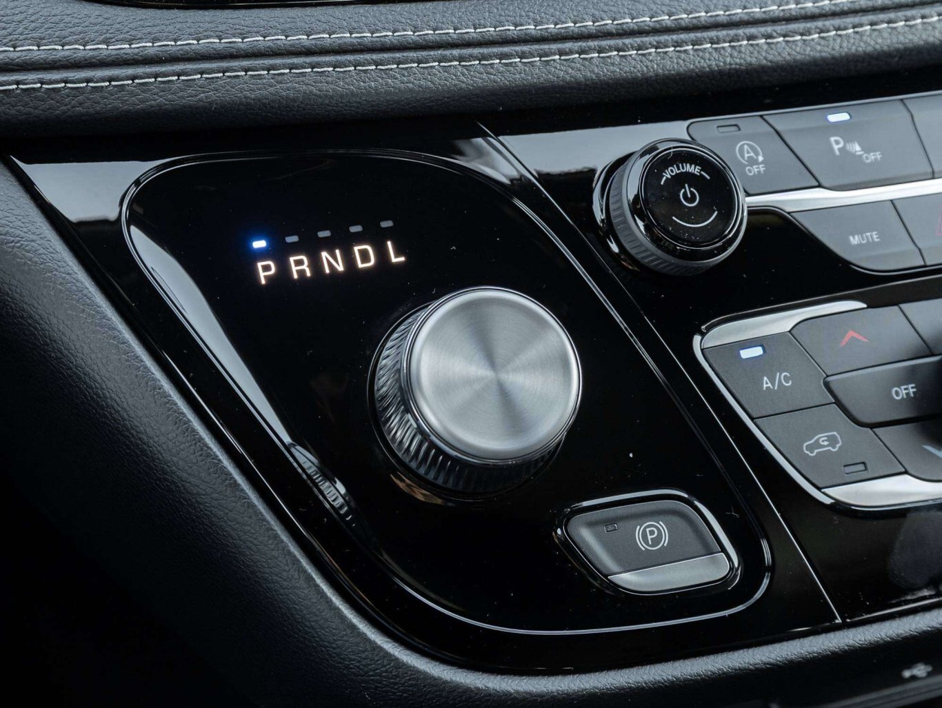 2027 Chrysler Pacifica SELECT ALL NEW DESIGN LOW RATES