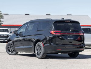 2027 Chrysler Pacifica SELECT ALL NEW DESIGN LOW RATES