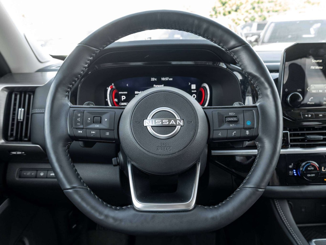 2024 Nissan Pathfinder PLATINUM SPECIAL FEATURE 7 PASSENGER LOADED