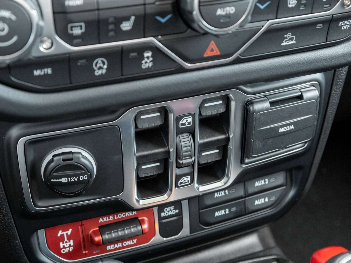 2026 Jeep Gladiator REWIND SPECIAL EDITION LEATHER TECH LED
