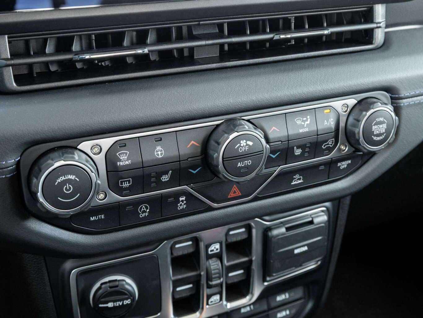 2026 Jeep Gladiator REWIND SPECIAL EDITION LEATHER TECH LED