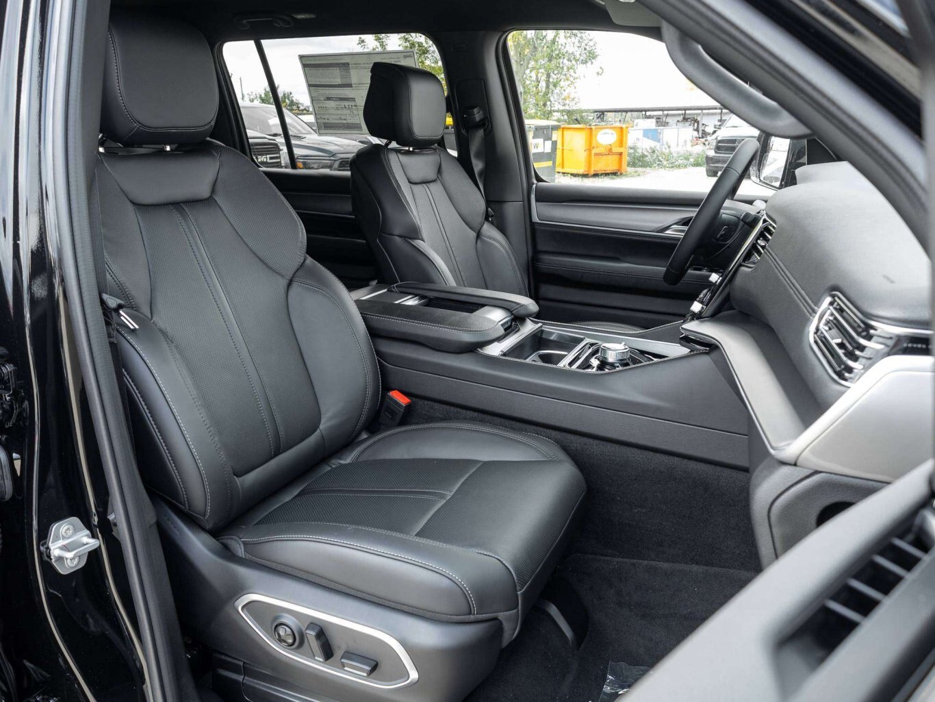 2027 Jeep Grand Wagoneer 4x4