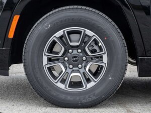 2027 Jeep Grand Wagoneer 4x4