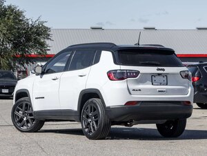 2026 Jeep Compass LIMITED BLIND SPOT POWER DOORS KEYLESS ENTRY