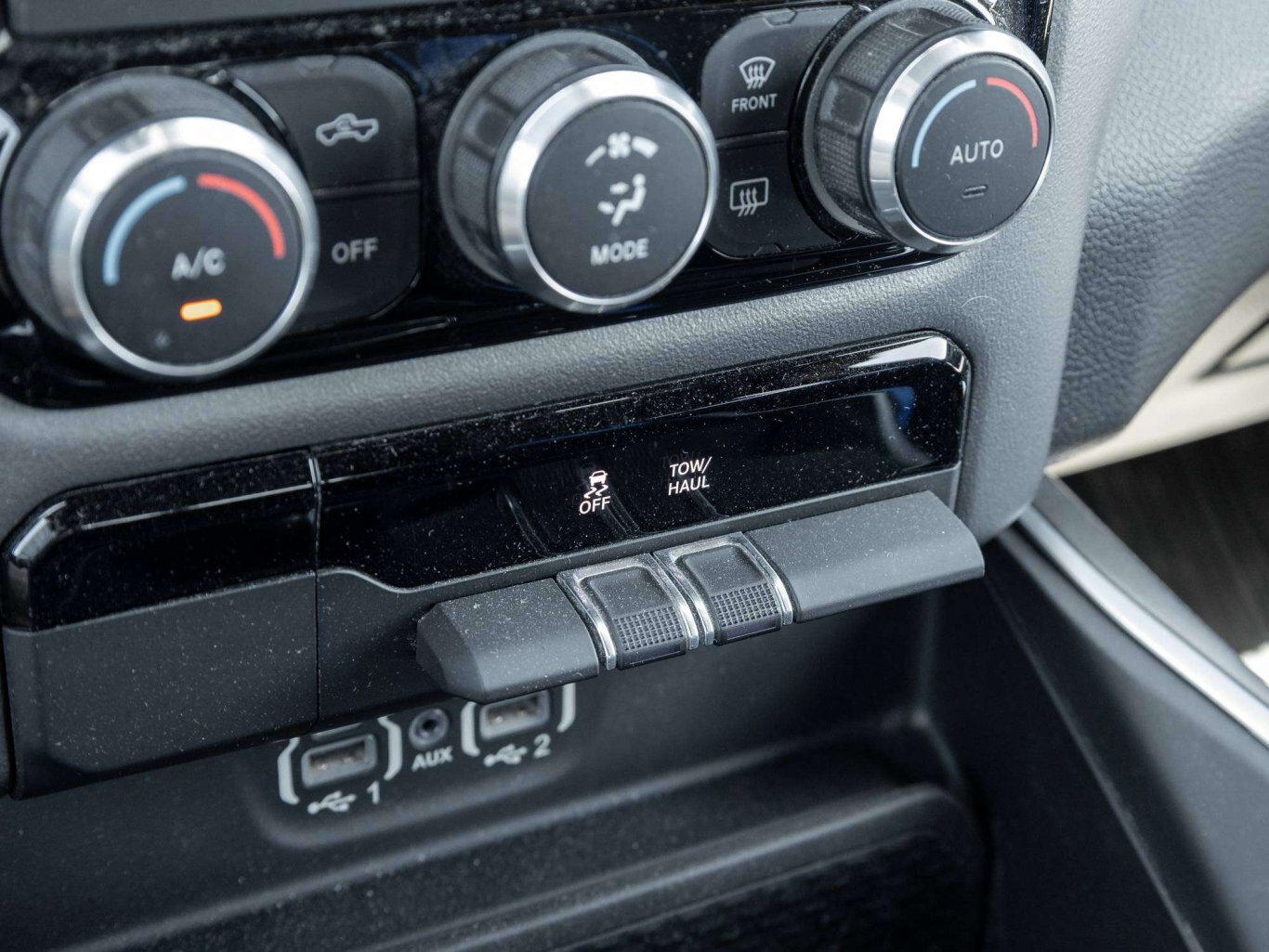 2022 Ram 1500 BIG HORN LV1 REMOTE START FRESH TRADE