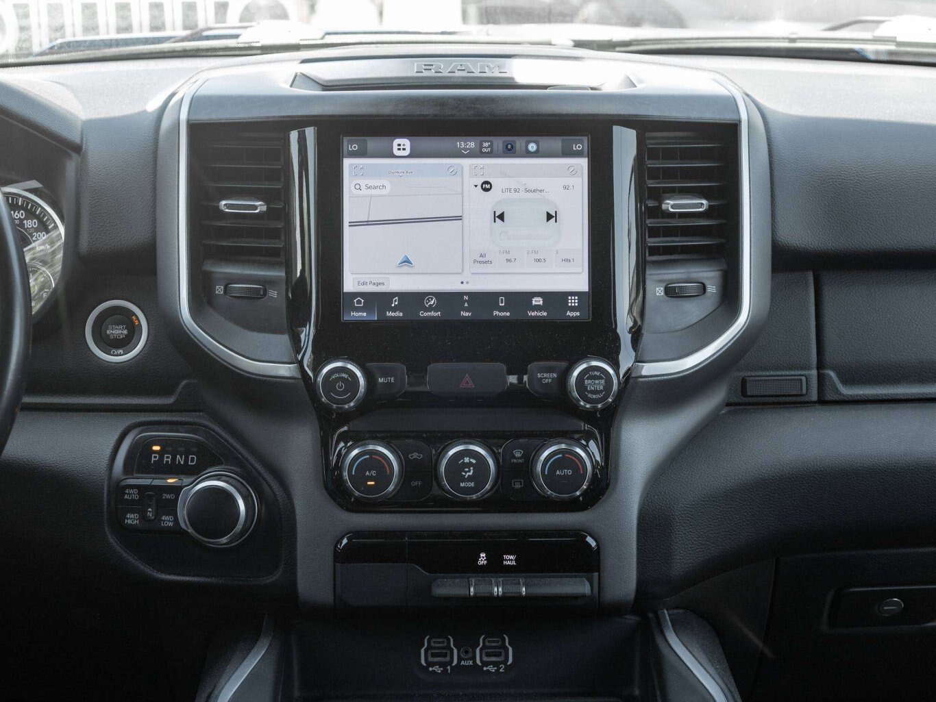 2022 Ram 1500 BIG HORN LV1 REMOTE START FRESH TRADE