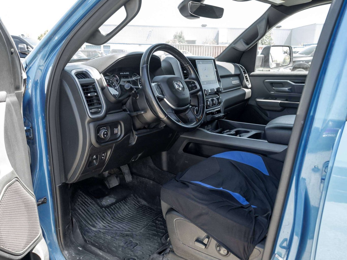 2022 Ram 1500 BIG HORN LV1 REMOTE START FRESH TRADE