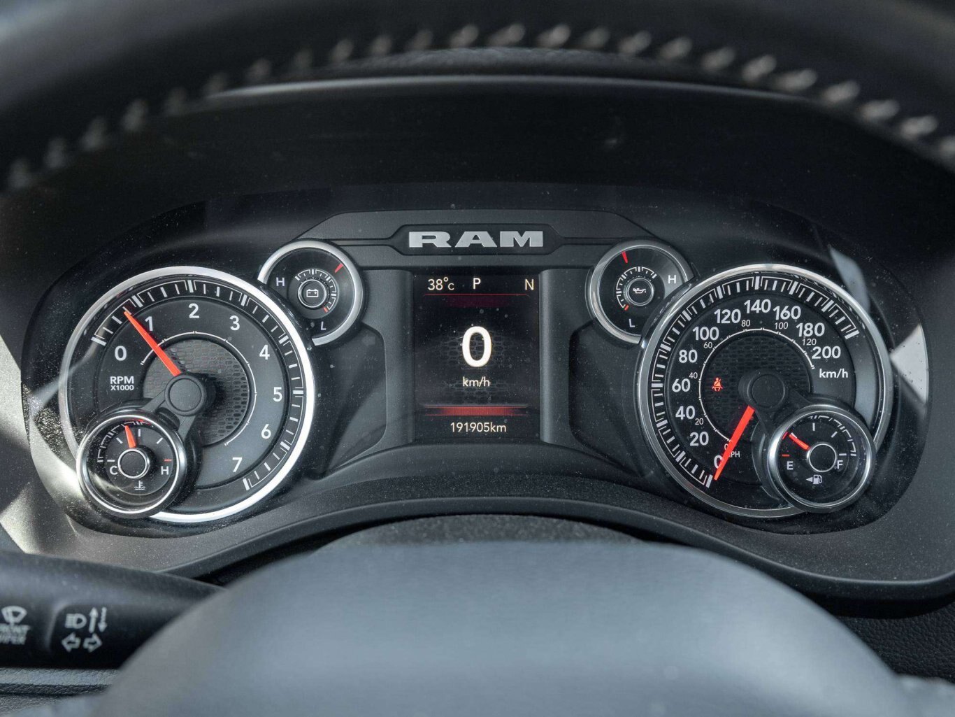 2022 Ram 1500 BIG HORN LV1 REMOTE START FRESH TRADE