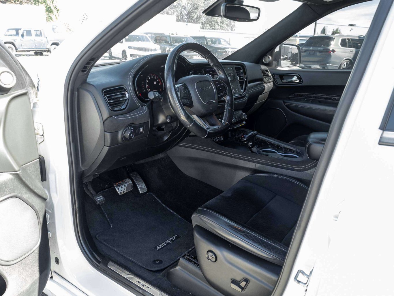 2022 Dodge Durango SRT 392 TRAILER TOW SUNROOF CARBON INTERIOR