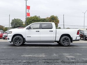 2026 Ram 1500 Express 4x4 Crew Cab 5'7 Box