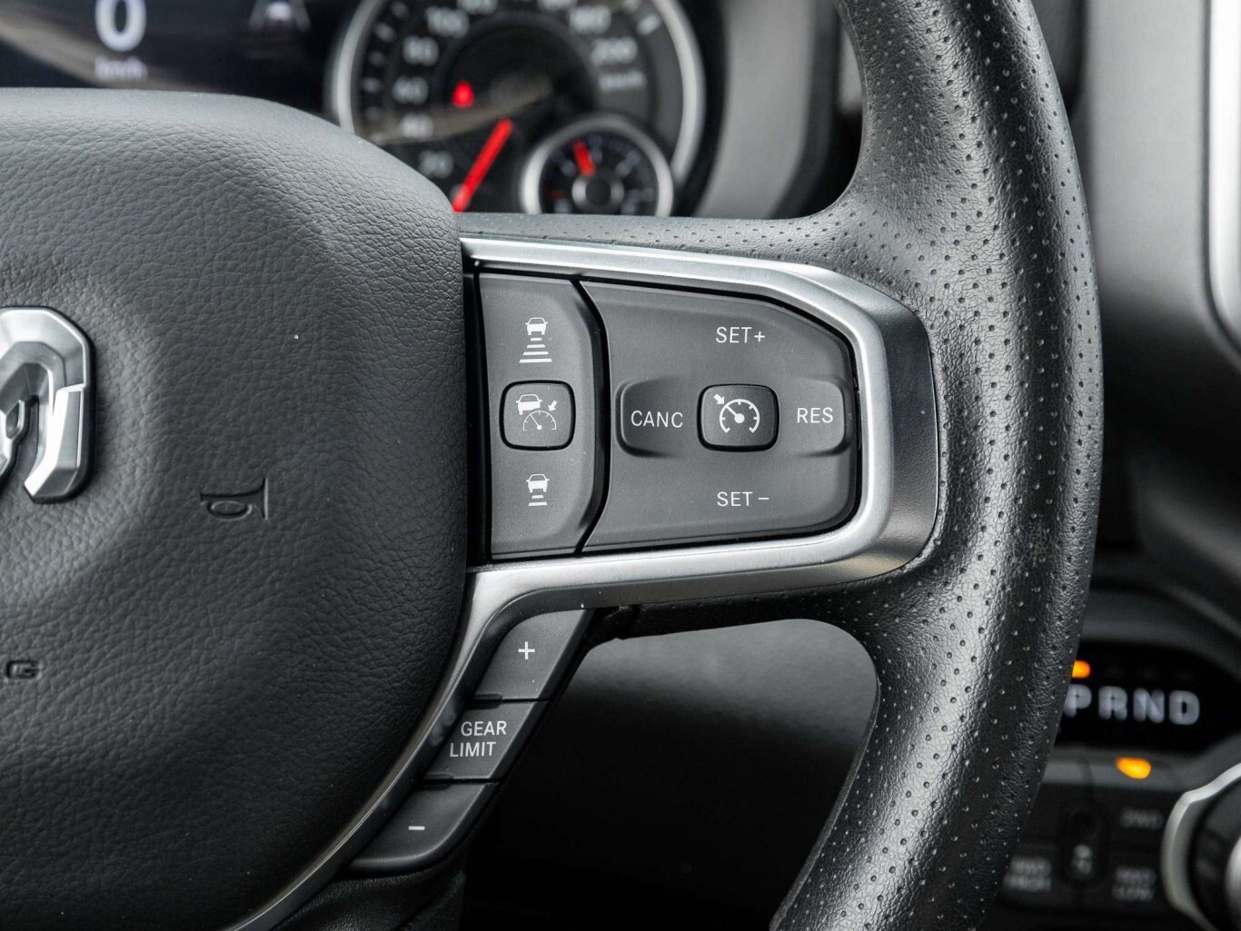 2026 Ram 1500 Express 4x4 Crew Cab 5'7 Box