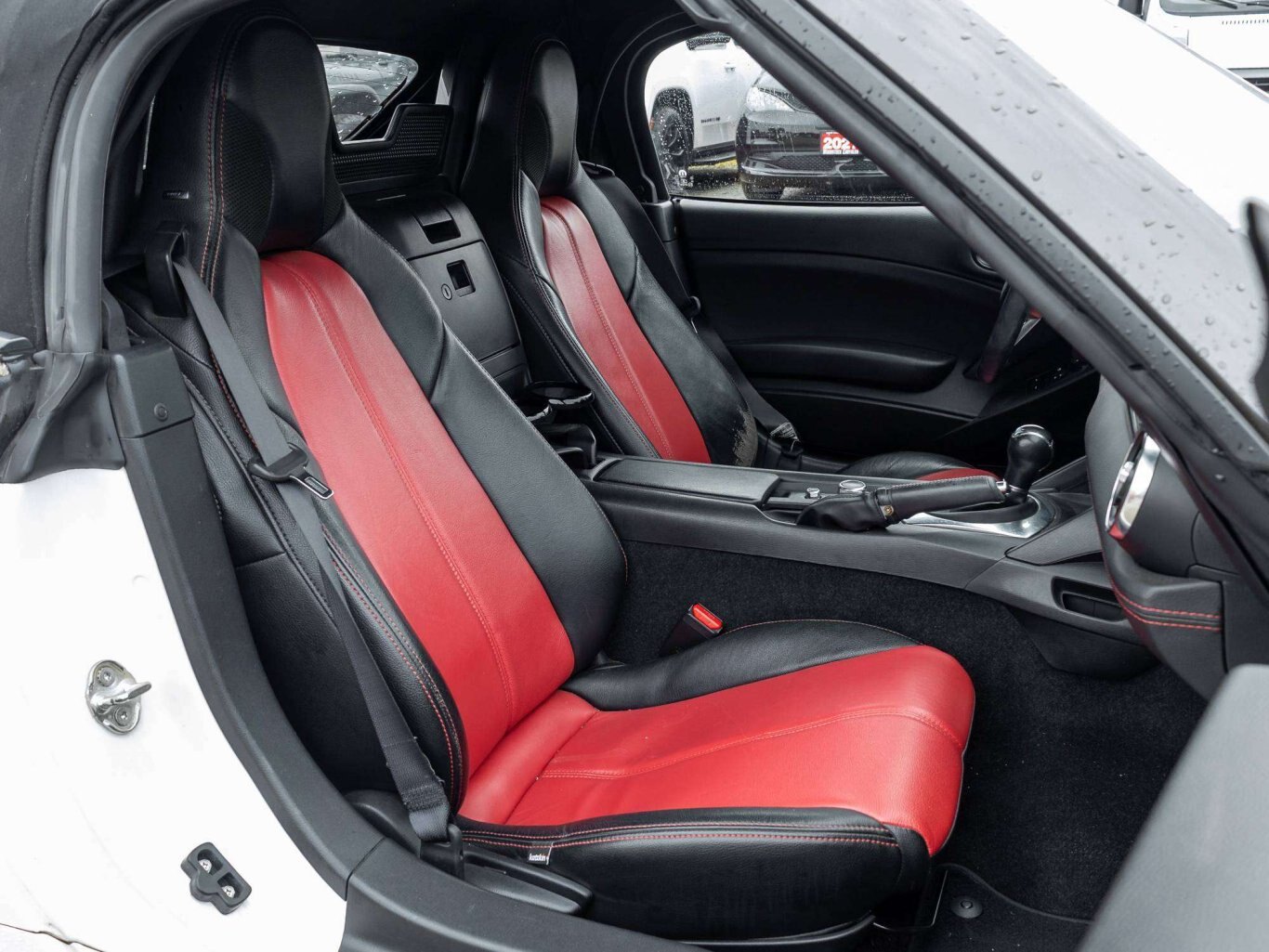 2017 FIAT 124 Spider ABARTH BOSE LEATHER LOW KMS LOCAL TRADE