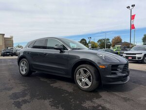 2020 Porsche Macan S AWD SPECIAL FEATURE LOW PAYMENTS AVAILABLE
