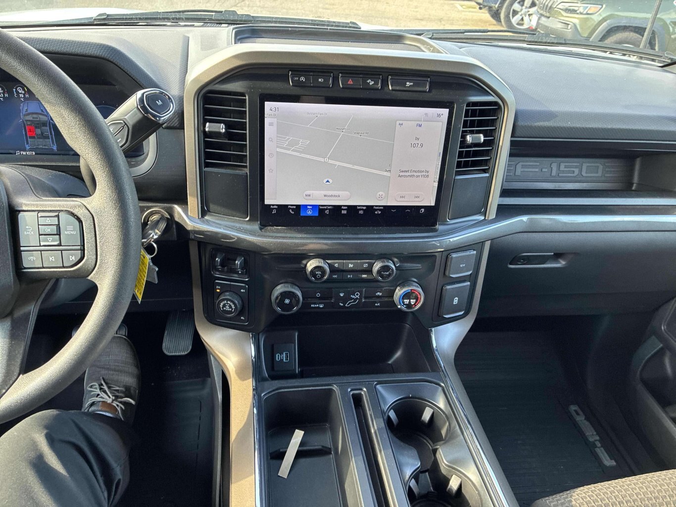 2024 Ford F 150 STX BLACK TOP TOW CAR PLAY 4X4