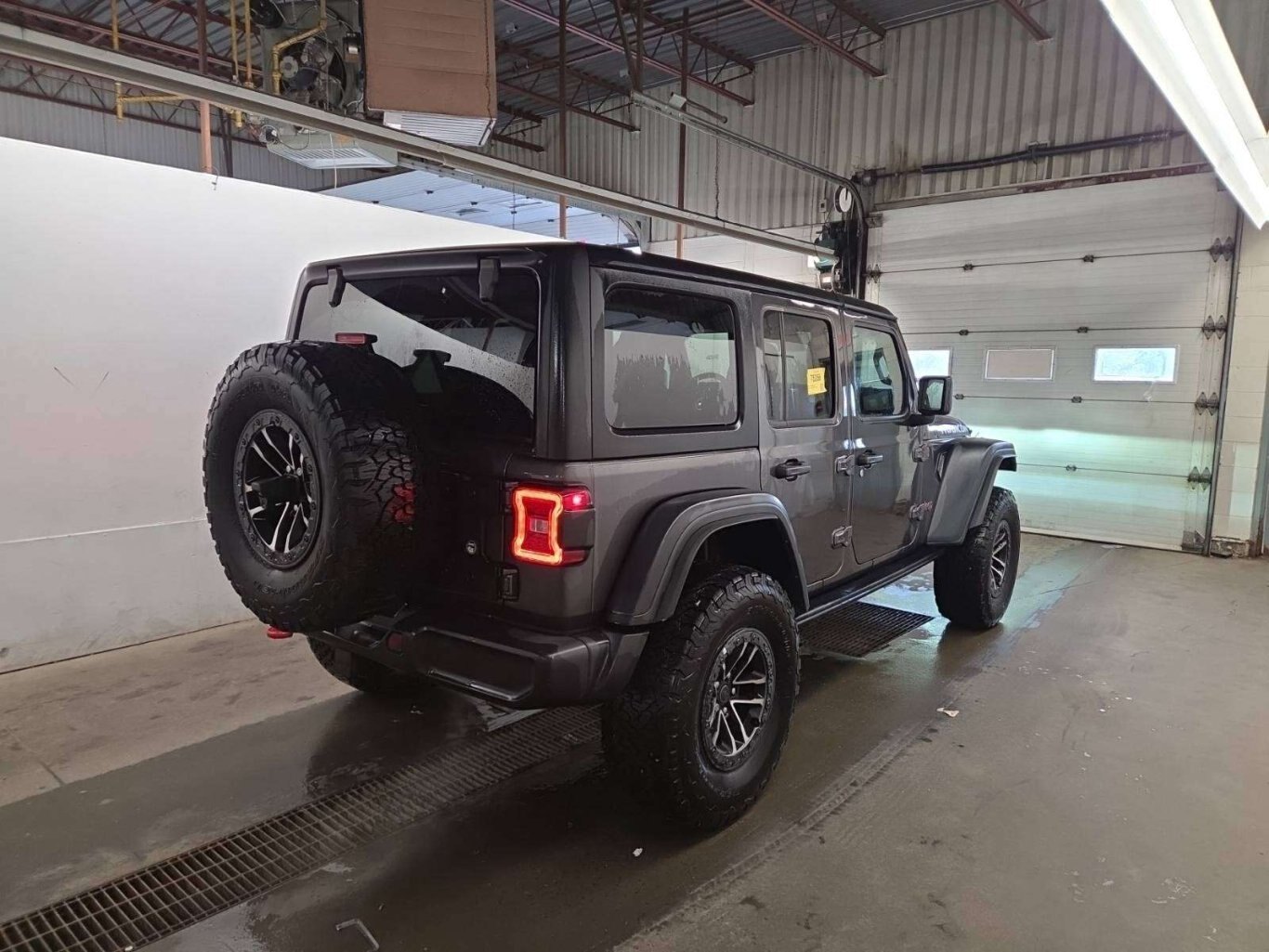 2026 Jeep Wrangler RUBICON X TREME PKG FORMER CO CAR LIKE NEW