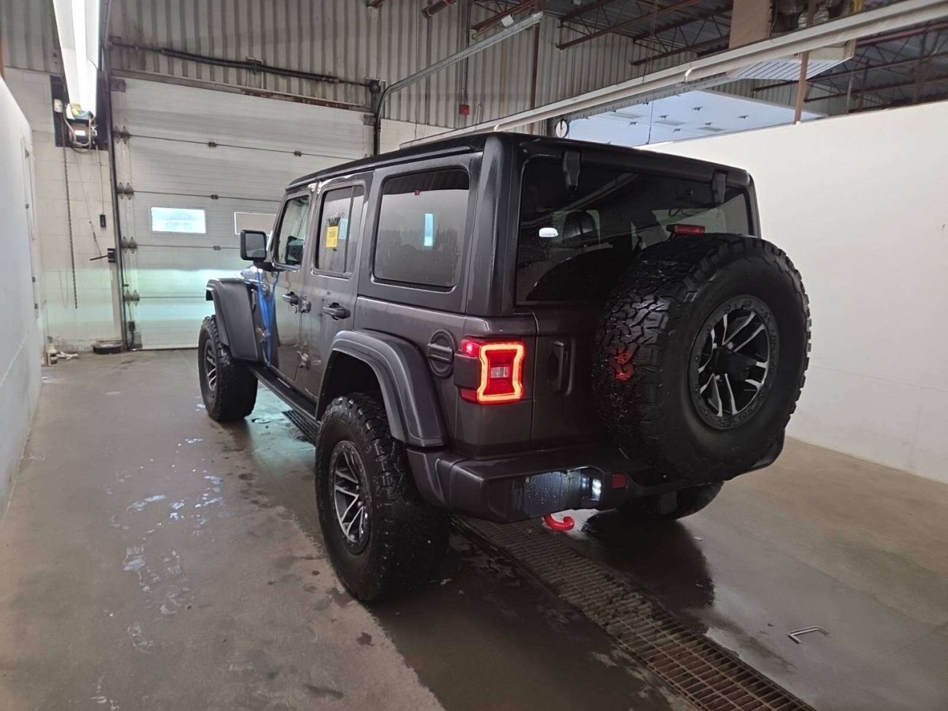 2026 Jeep Wrangler RUBICON X TREME PKG FORMER CO CAR LIKE NEW