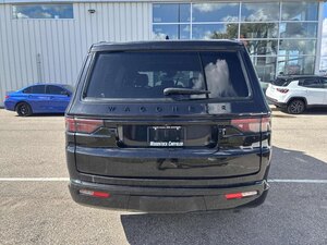 2024 Jeep Wagoneer SERIES 2 CARBIDE BLIND SPOT PANO CAR PLAY