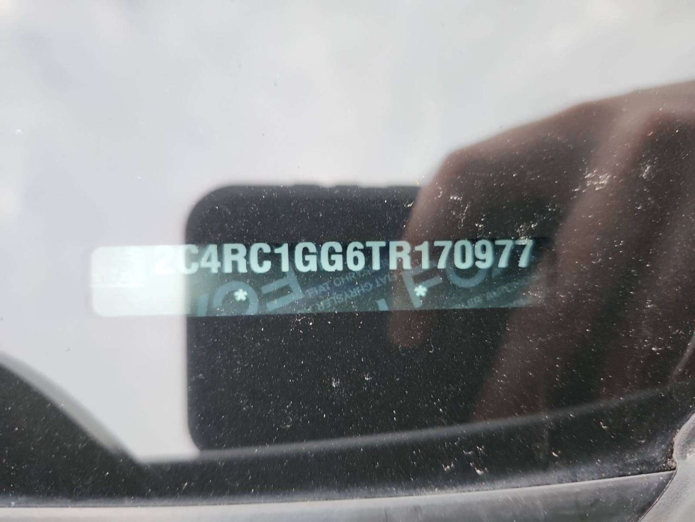 2026 Chrysler Pacifica LIMITED S PKG PANO ROOF 2 DVDS H/K AUDIO