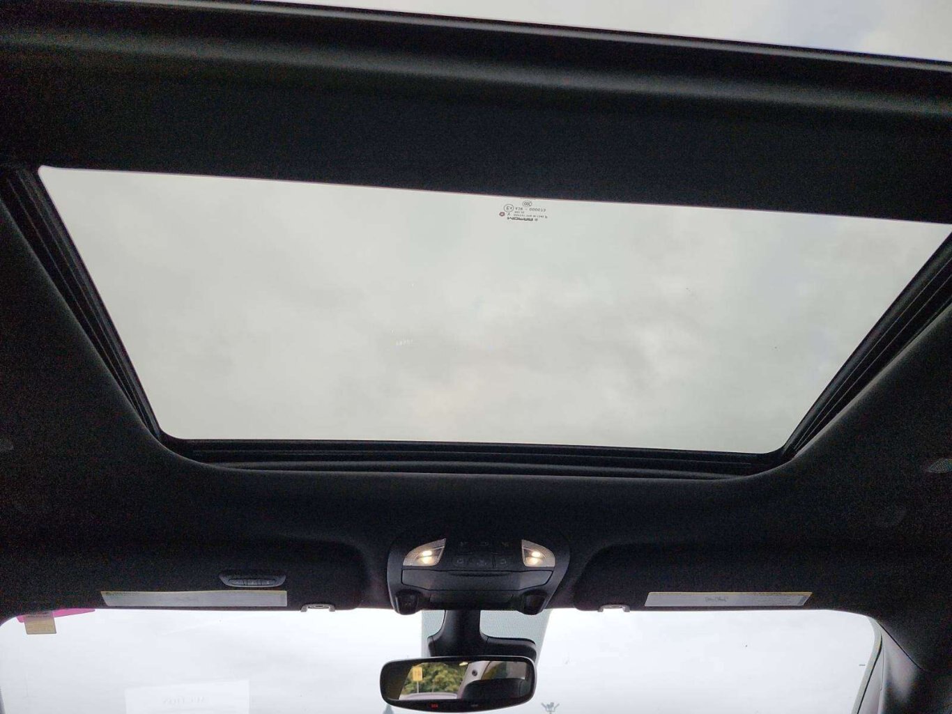 2026 Chrysler Pacifica LIMITED S PKG PANO ROOF 2 DVDS H/K AUDIO