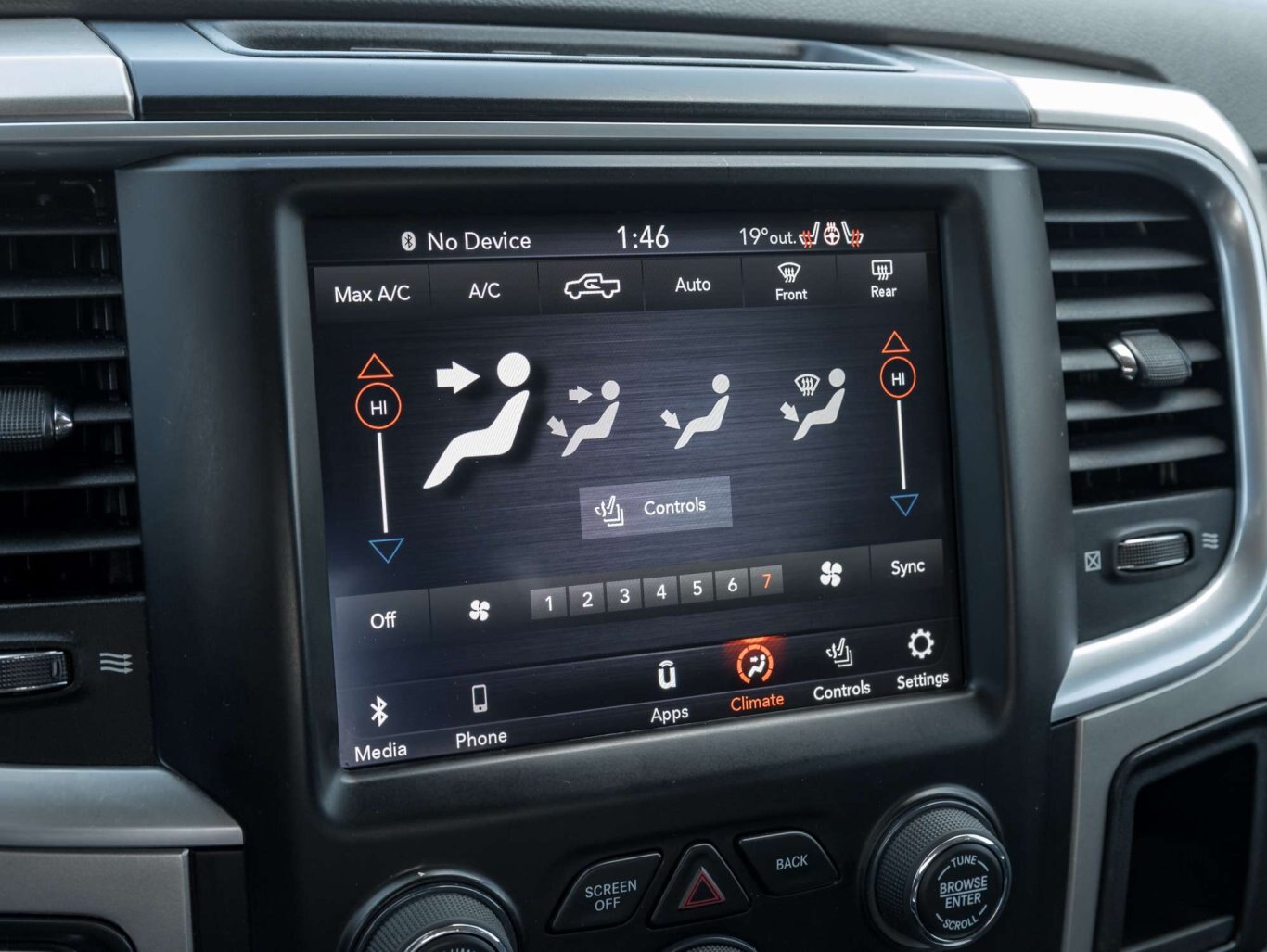 2018 Ram 1500 ECO DIESEL LOADED CHROME PKG LOW PAYMENTS