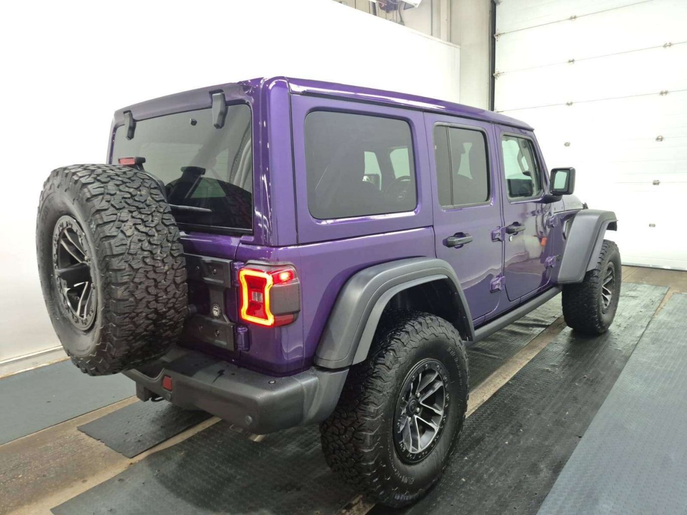 2026 Jeep Wrangler Moab 392 WINCH SKY TOP SHOW JEEP MUST SEE