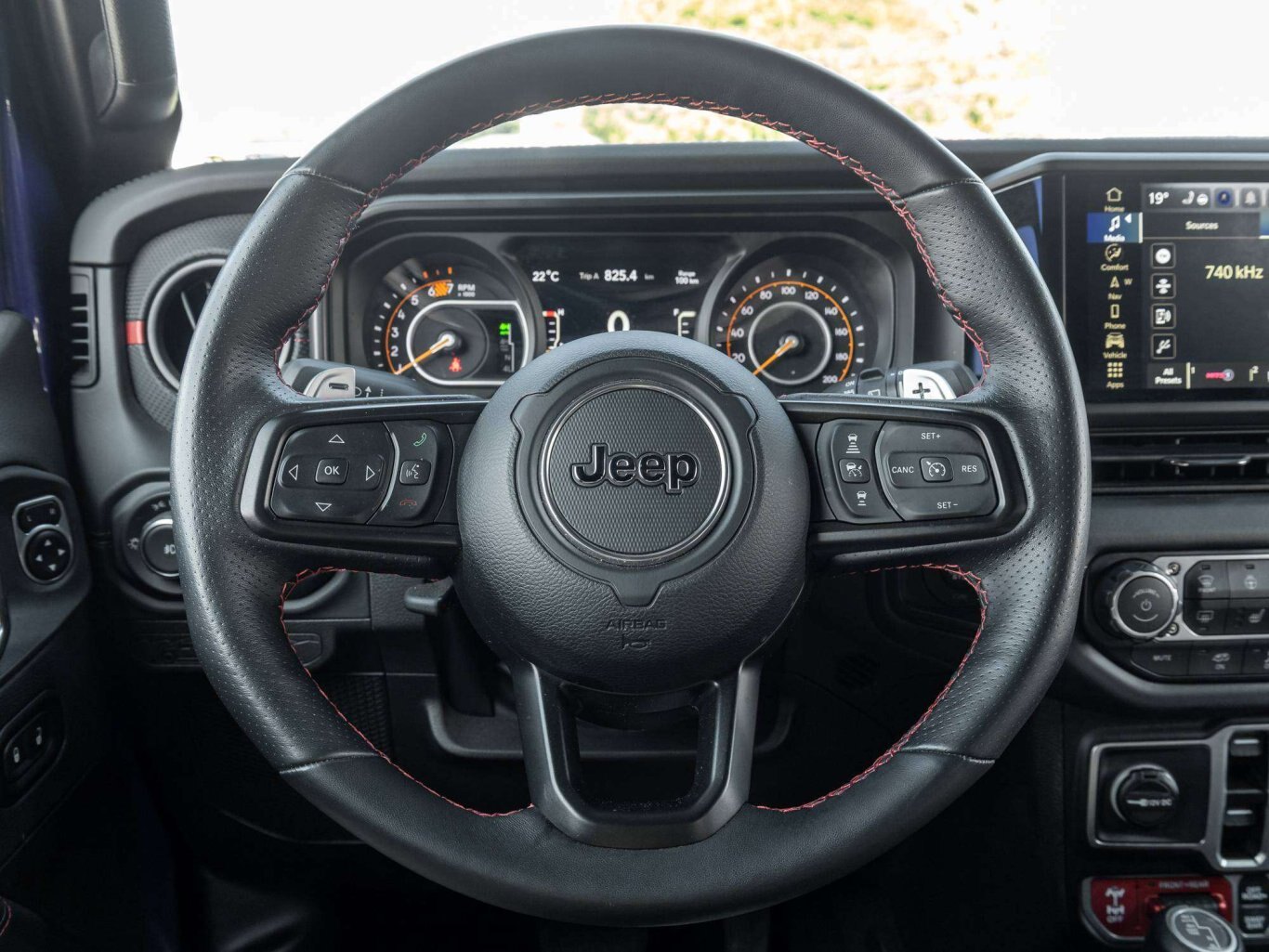 2026 Jeep Wrangler Moab 392 WINCH SKY TOP SHOW JEEP MUST SEE