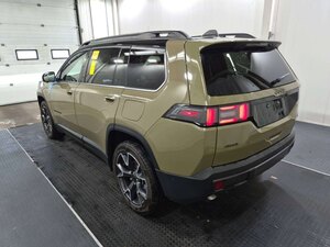 2026 Jeep Cherokee OVERLAND ADVANCED PRO TECH TOW PKG INTER PRO
