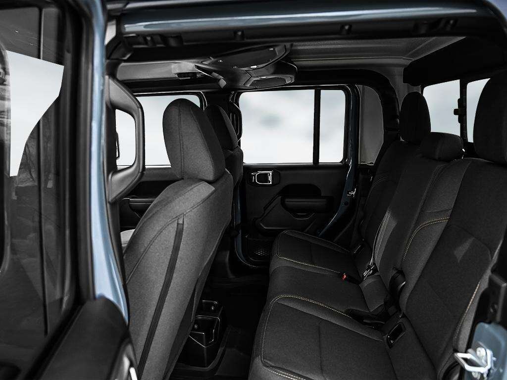 2026 Jeep Gladiator Willys 4x4