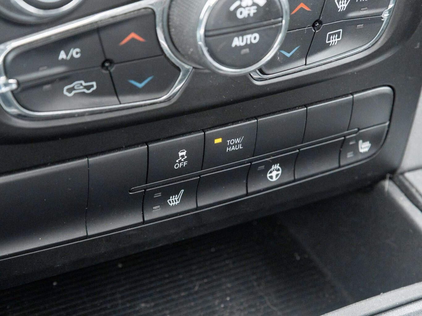 2021 Ram 1500 HEMI CREW 4X4 LEATHER SPECIAL PURCHASE