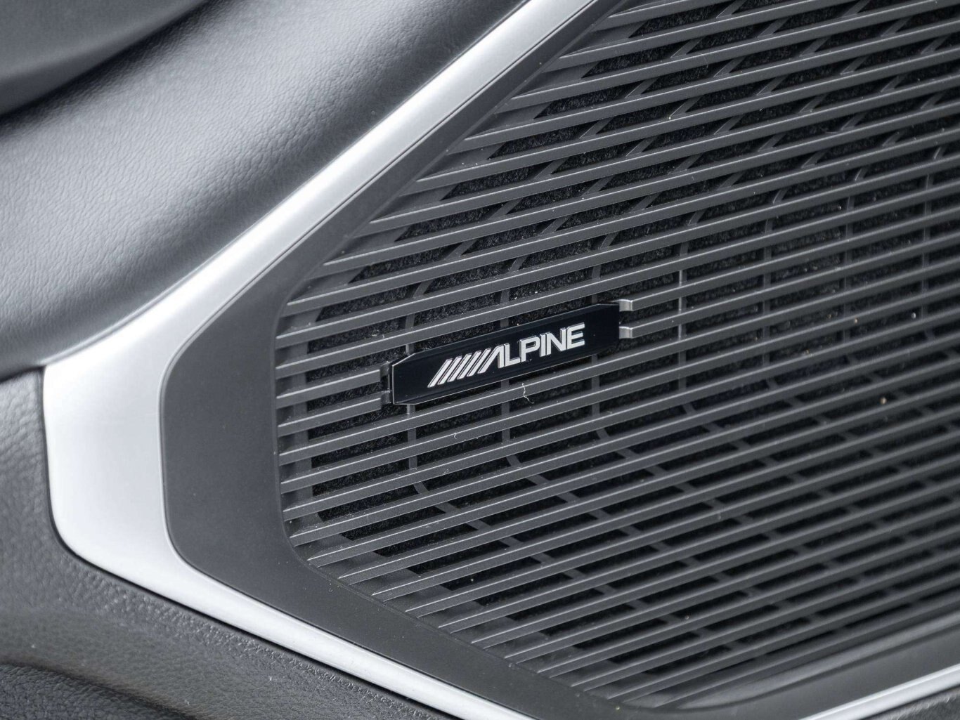 2024 Jeep Wagoneer Series II Carbide