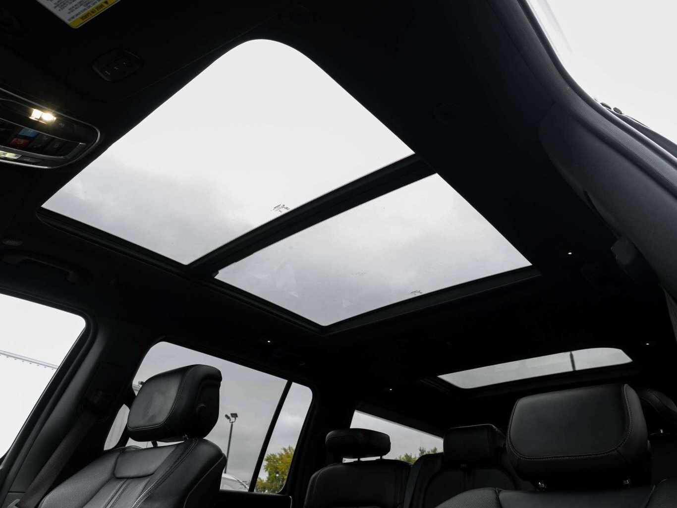 2024 Jeep Wagoneer Series II Carbide