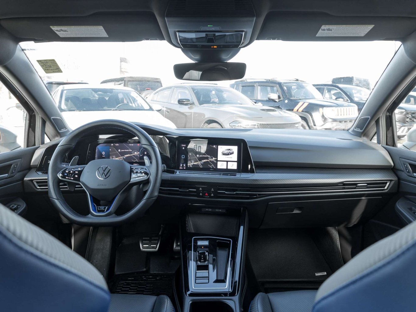 2024 Volkswagen Golf R GOLF R H/K AUDIO CAR PLAY LOW KMS