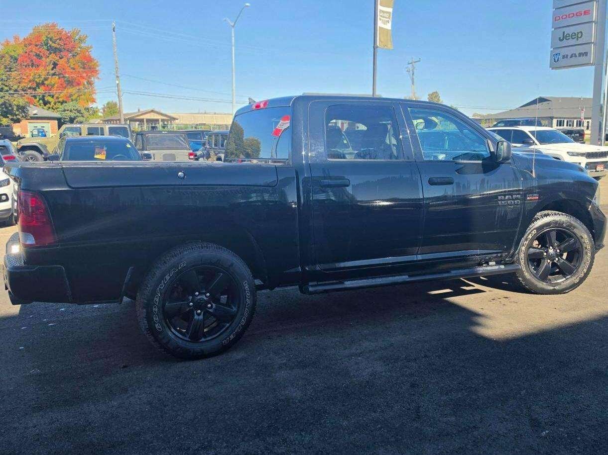 2022 Ram 1500 HEMI RMT START RAM CARGO 3.92 LOW KMS