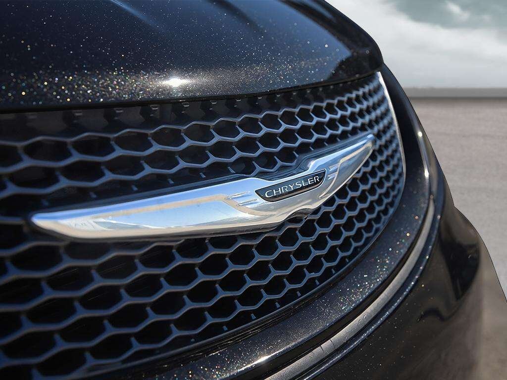 2027 Chrysler Grand Caravan SXT
