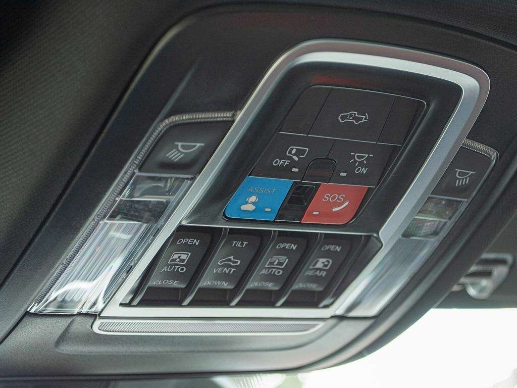 2026 Ram 1500 Sport 4x4 Crew Cab 5'7 Box
