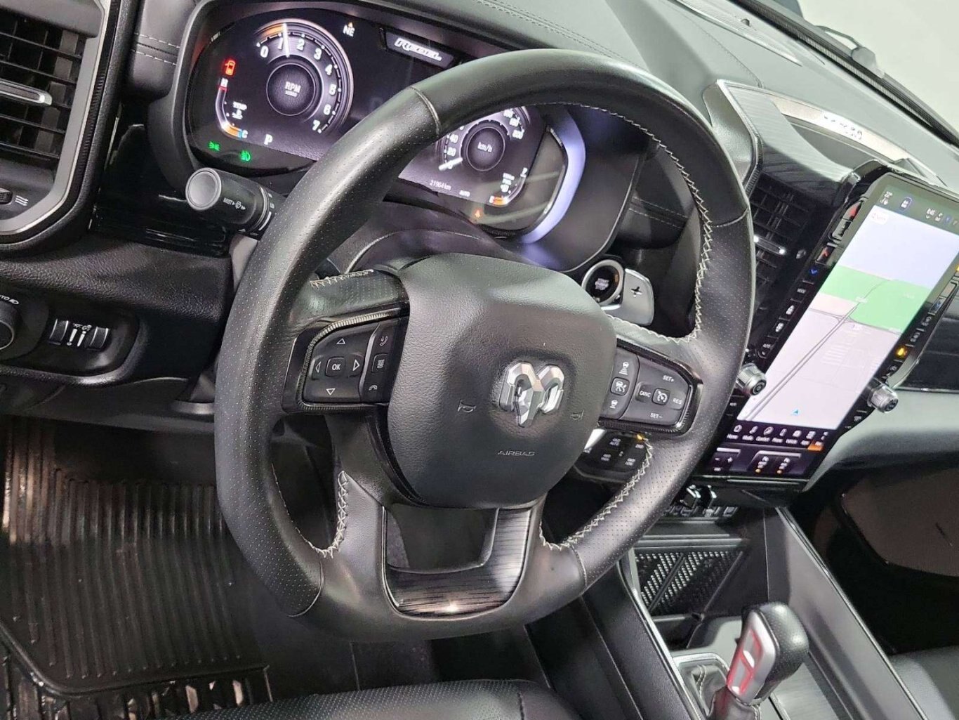 2026 Ram 1500 REBEL GT PANO TECH SIDE STEPS TOW