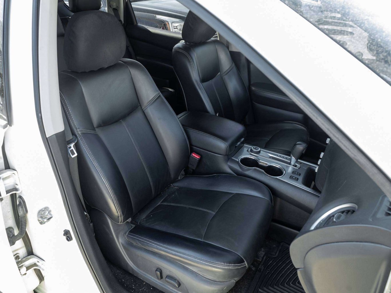 2019 Nissan Pathfinder SL PREMIUM LEATHER SUNROOF SOLD AS TRADED