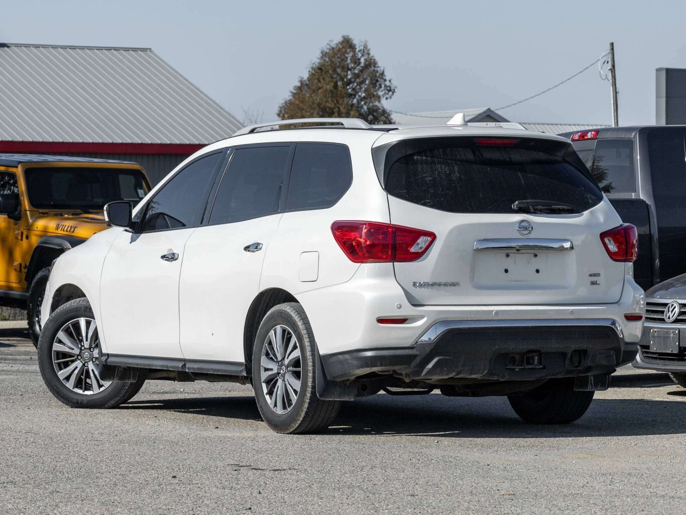 2019 Nissan Pathfinder SL PREMIUM LEATHER SUNROOF SOLD AS TRADED