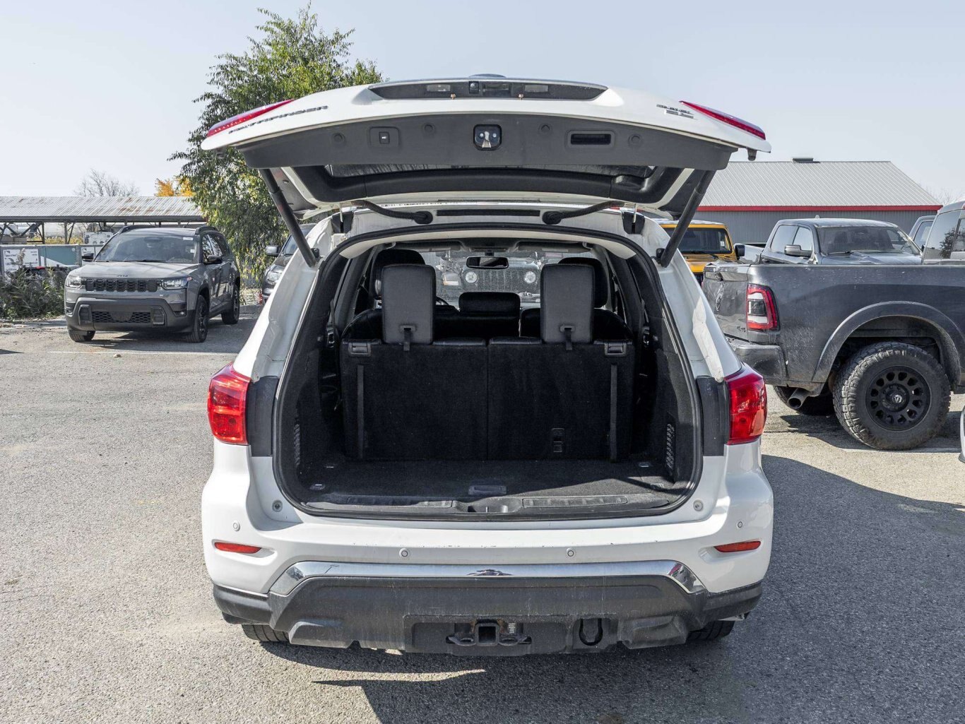 2019 Nissan Pathfinder SL PREMIUM LEATHER SUNROOF SOLD AS TRADED