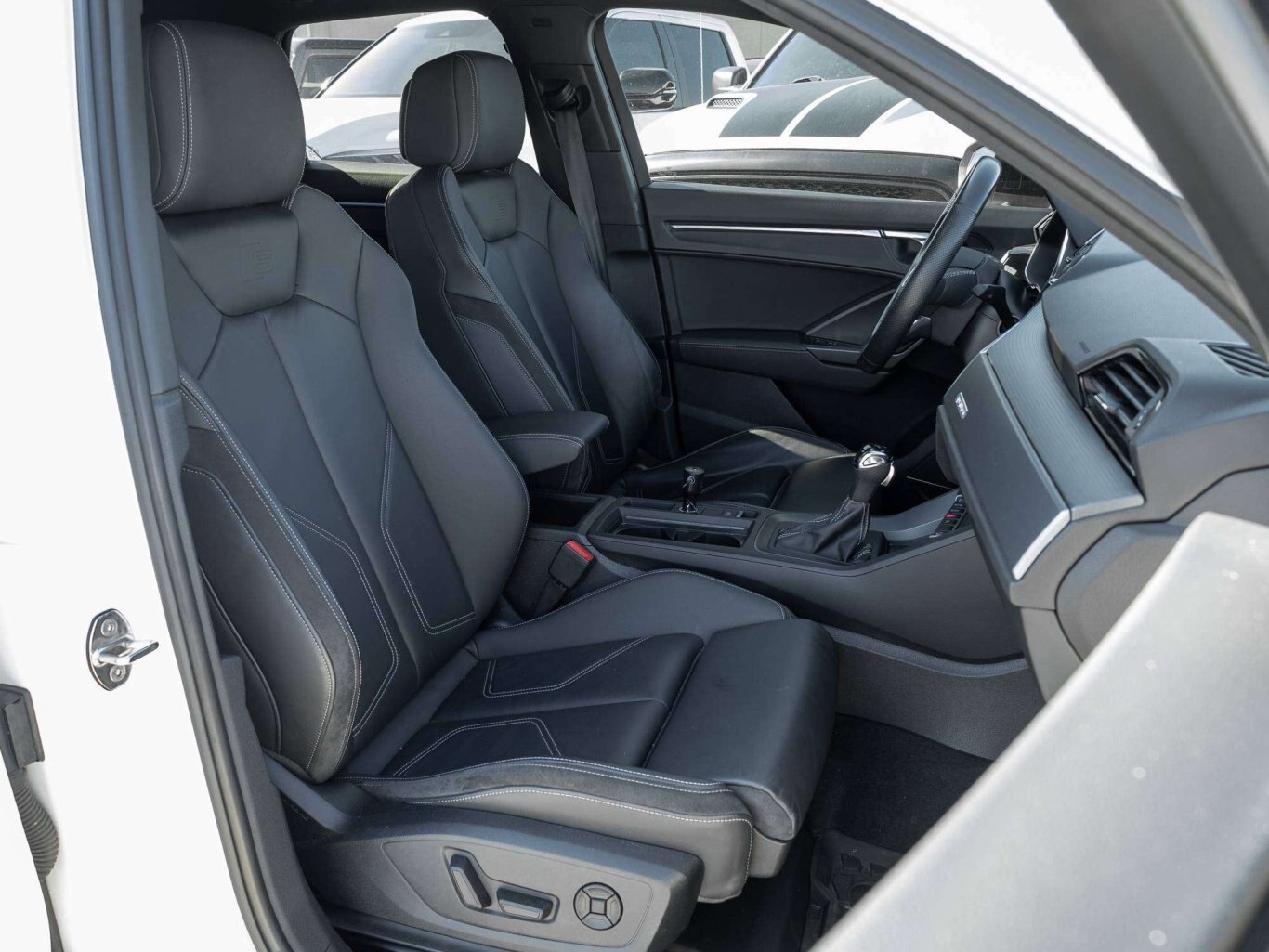 2021 Audi Q3 TECHNIK LEATHER PANO HTD SEAT S LINE