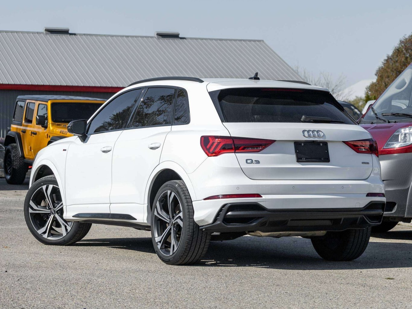 2021 Audi Q3 TECHNIK LEATHER PANO HTD SEAT S LINE