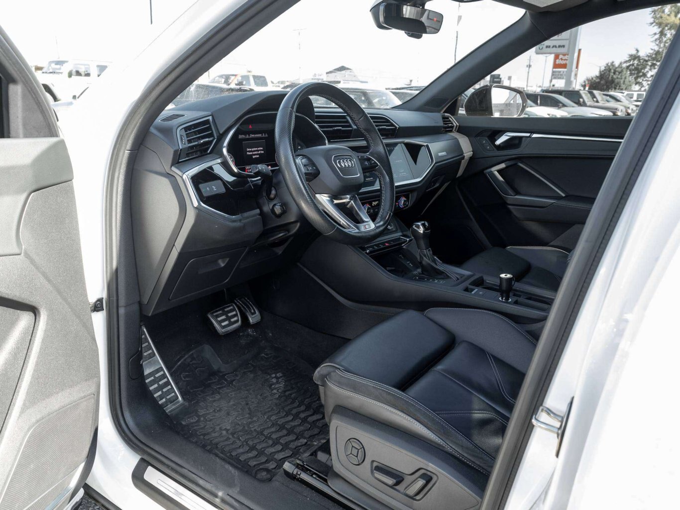 2021 Audi Q3 TECHNIK LEATHER PANO HTD SEAT S LINE