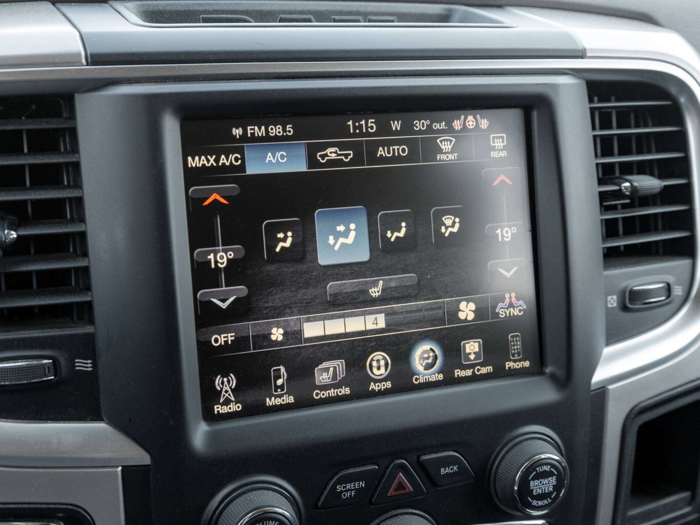 2016 Ram 1500 BIG HORN HTD SEAT 4X4 HEMI SOLD AS TRADED