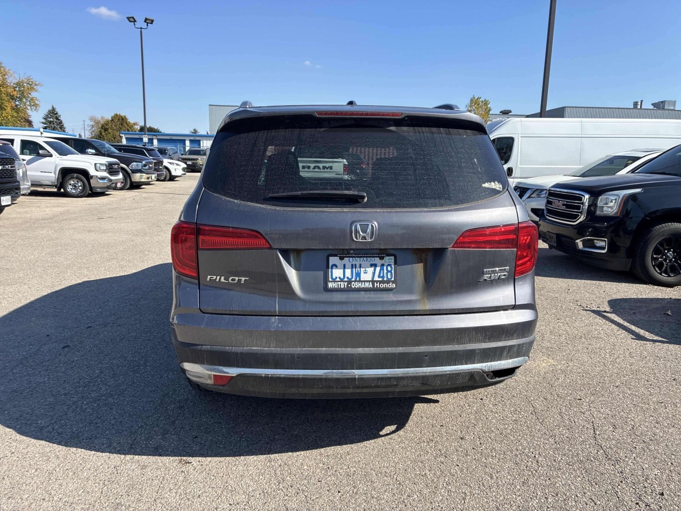 2017 Honda Pilot TOURING LEATHER SUNROOF SOLD AS IS AS TRADED