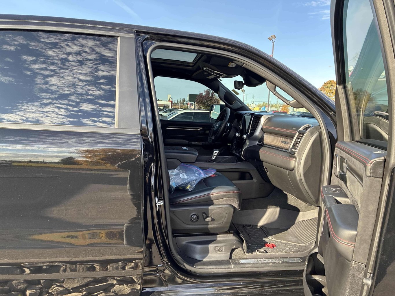2021 Ram 1500 TRX LEVEL 2 TOW CARBON SAFETY H/K PANO